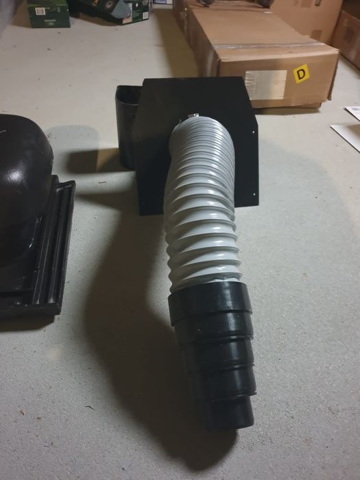 Kominek ceramiczny wentylacyjny Wienerberger kolor czarny