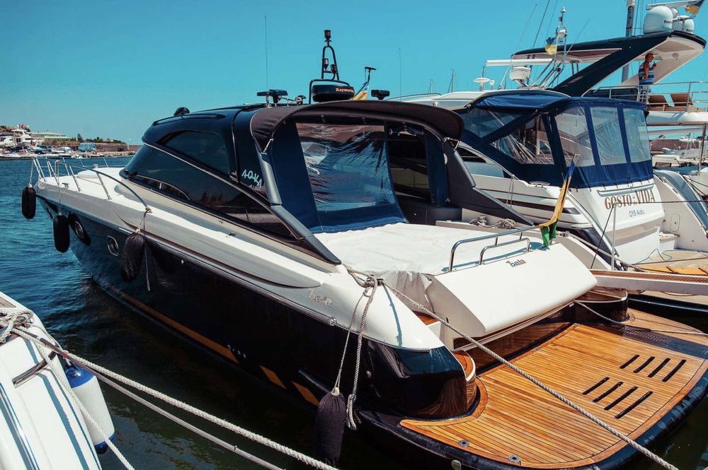 Яхта Baia Yachts Aqua 54
