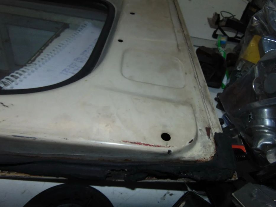 Renault 4F tampa mala " usado em bom estado