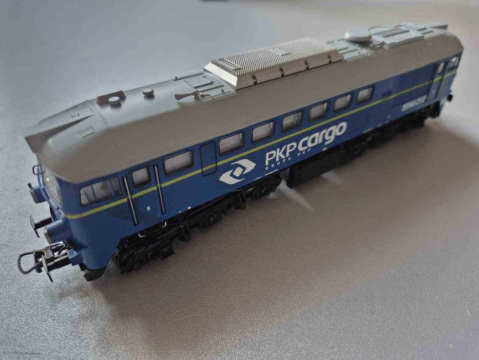 Nowy model lokomotywa PKP Cargo ST44-717 ROCO 72706 Dekoder Sound H0 ...