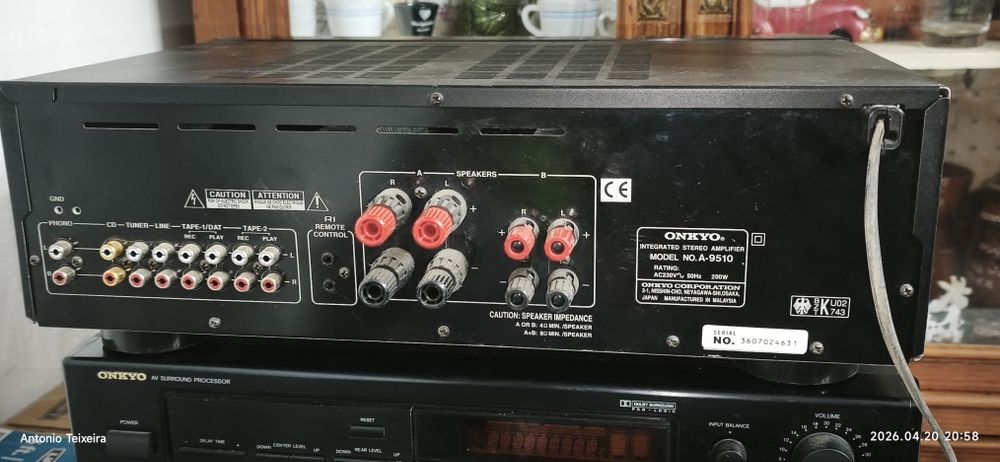 Aparelhagem com 6 elementos 2 amplificadores