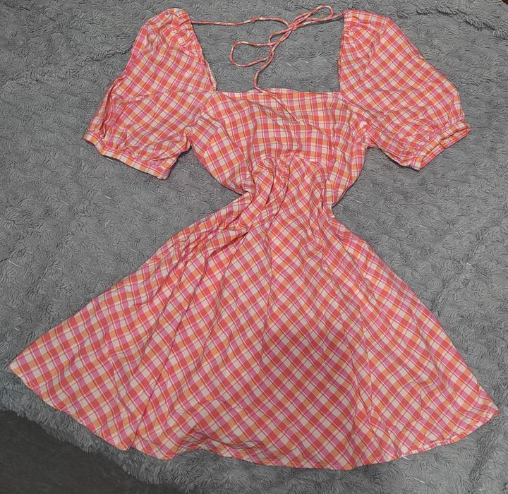 Гарна рожева сукня PRIMARK