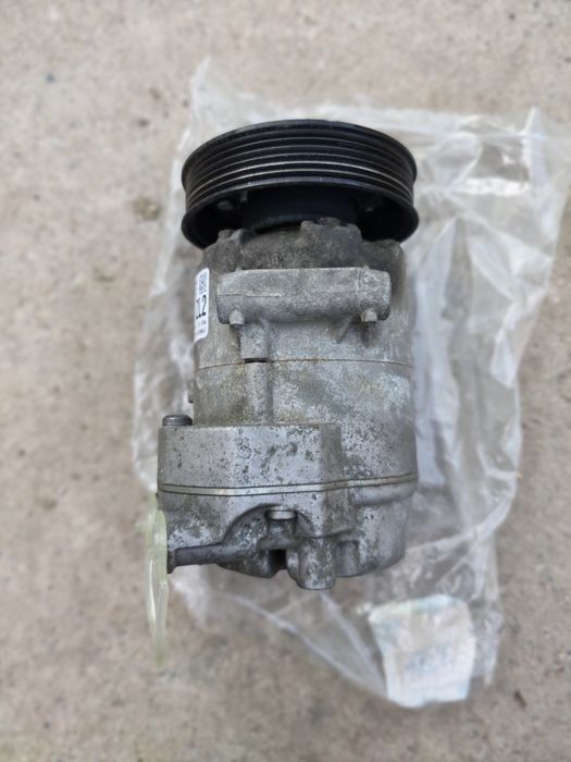 Kompresor Delphi 13250608 opel Astra j 1.4 turbo