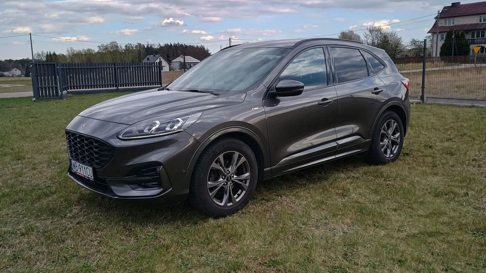 Ford Kuga FORD KUGA 2.0 DIESEL 150 koni ST-LINE*super stan*full bogata! *hybydra