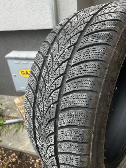 Opony zimowe 225/50 r17