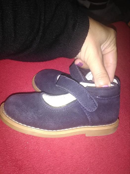 Sapatos de pele azuis