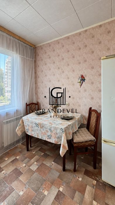 Продаж 3к квартири, Червоної Калини, 1Б, Маяковського, Троєщина, Київ