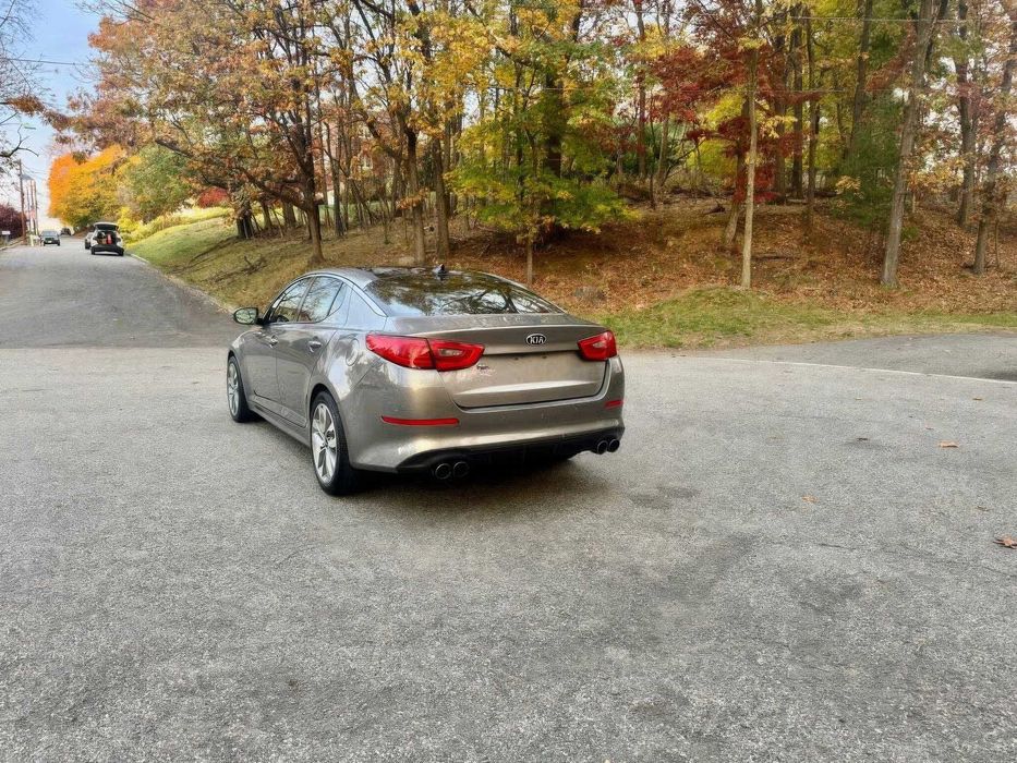 Kia Optima      2016