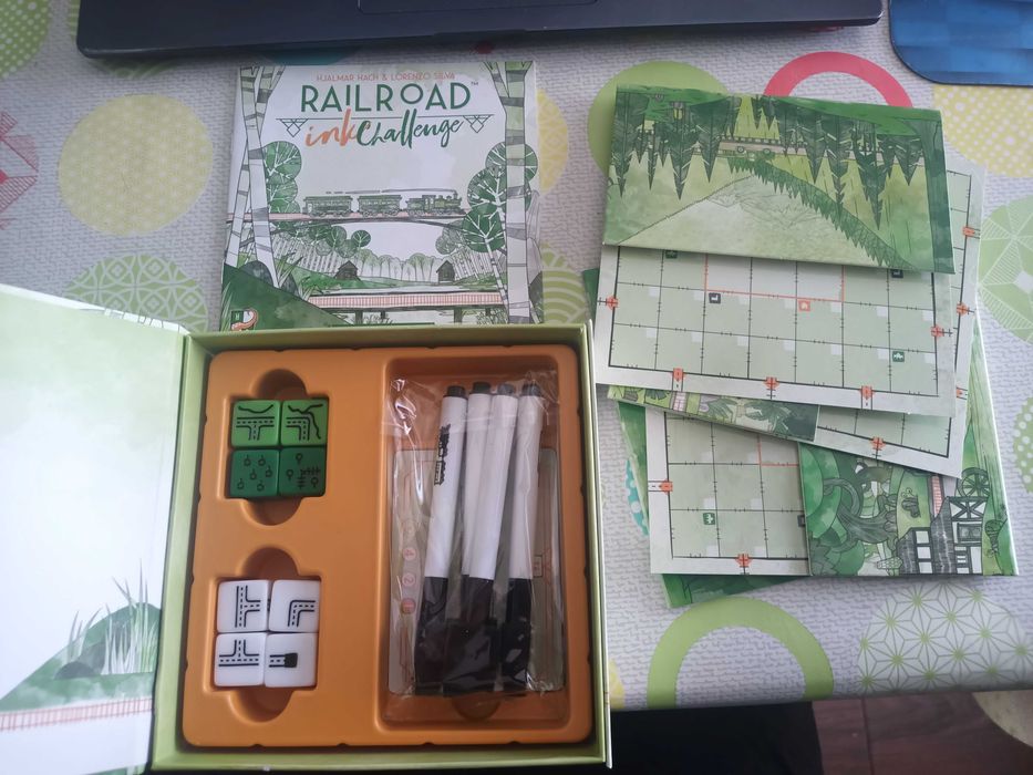 Railroad ink Challenge - Edição verde Exuberante