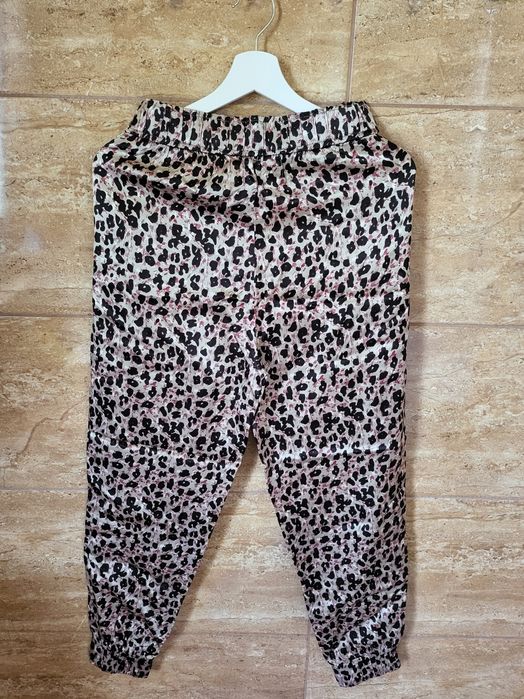 Spodnie i bluzka z Zary