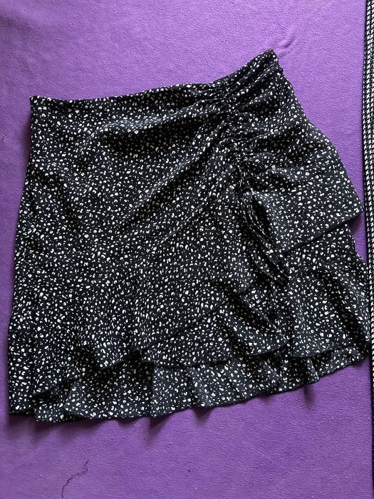 Юбка та штани жіночі