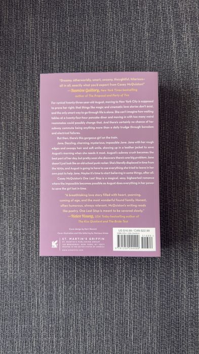 Livro One Last Stop de Casey McQuiston
