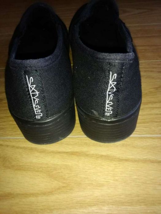 Tenis plataforma pretos 37 sixty seven