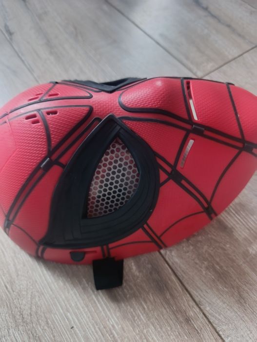Maska spider Man ruchome oczy dźwięki