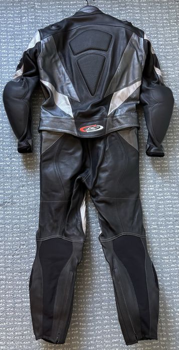 Spidi Evoluzione (Fato Completo Moto) Tam.50 + Luvas Levior RTech