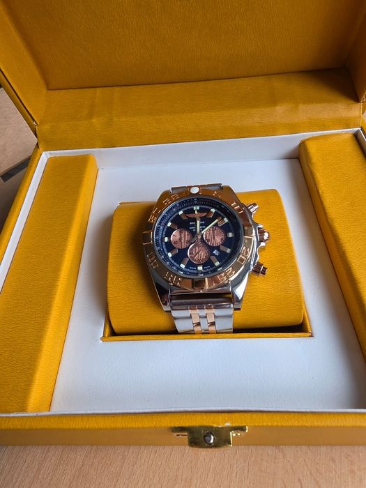Prześliczny zegarek breitling