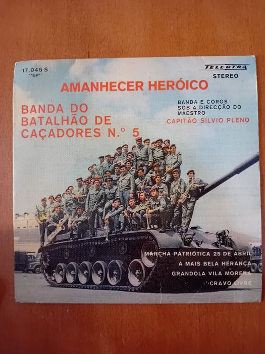 Single Vinil , UHF , Police ect