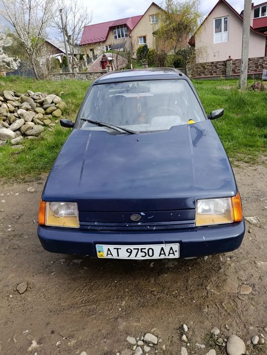 продаж легкового автомобіля