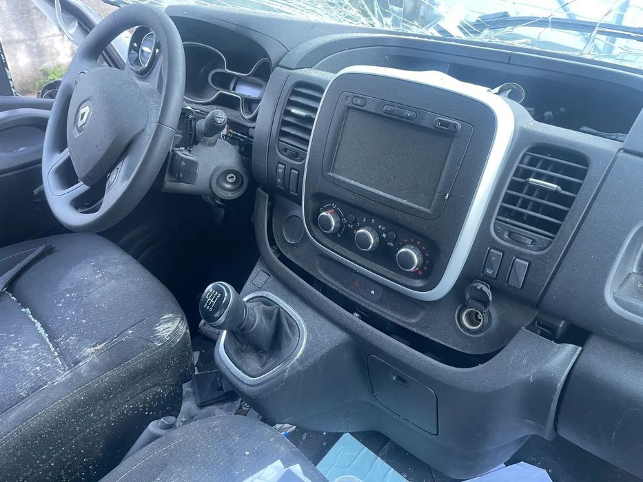 RENAULT TRAFIC 2.0 BLUE DCI FASE III 2021 PARA PEÇAS