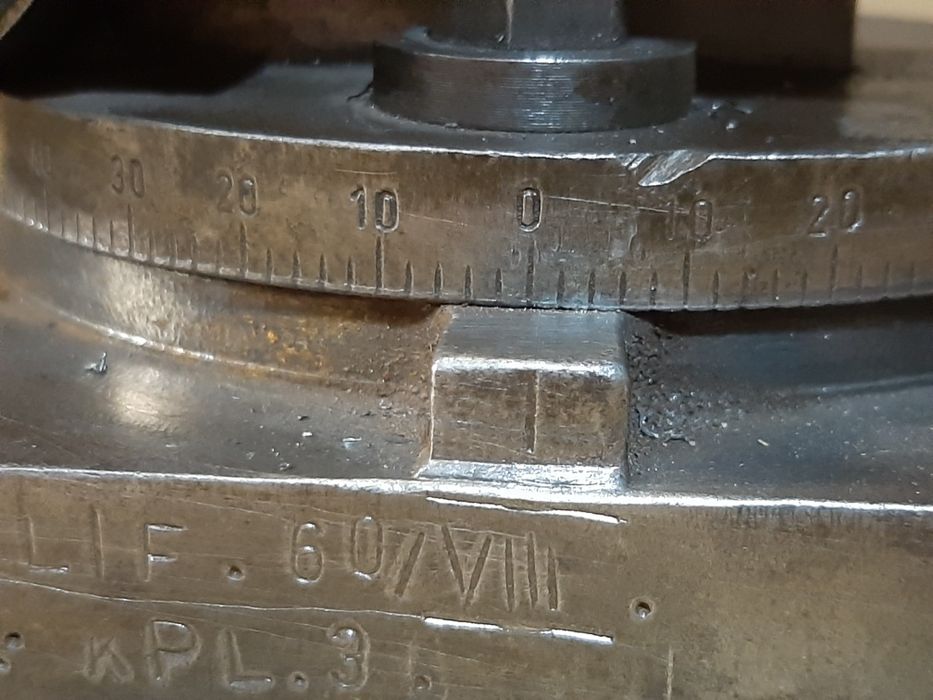 Imadło maszynowe 3-osiowe