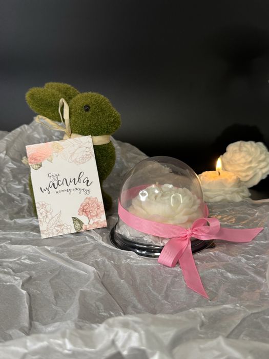 Свічки у формі півоній