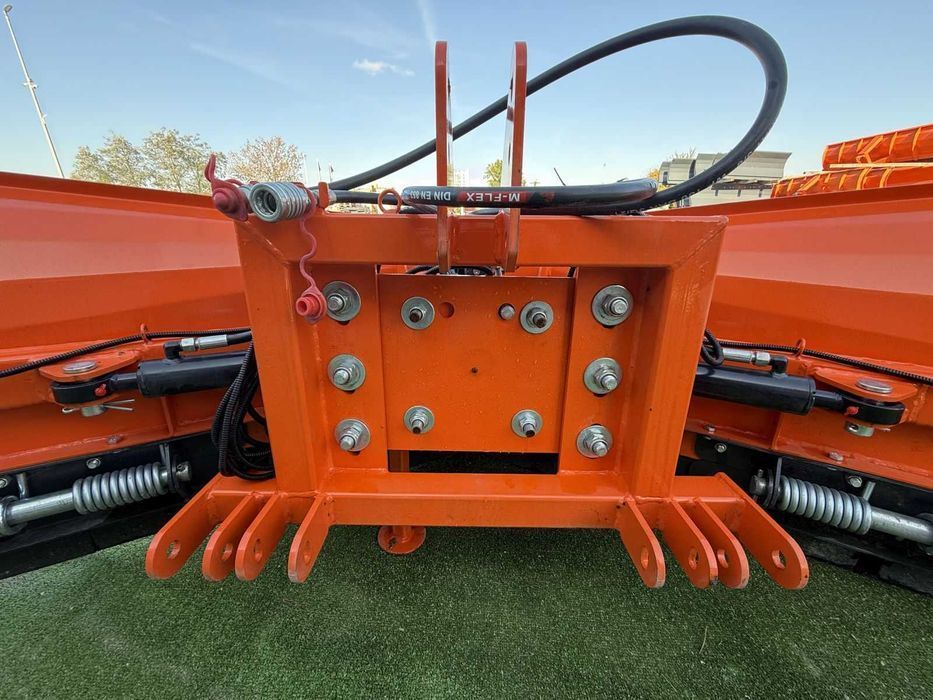 Pług lekki SKŁADANY do śniegu Metal-Technik spych śnieżny strzałka