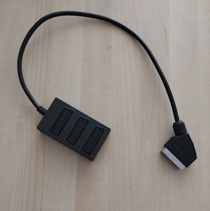 Hub AV Scart 3 Entradas