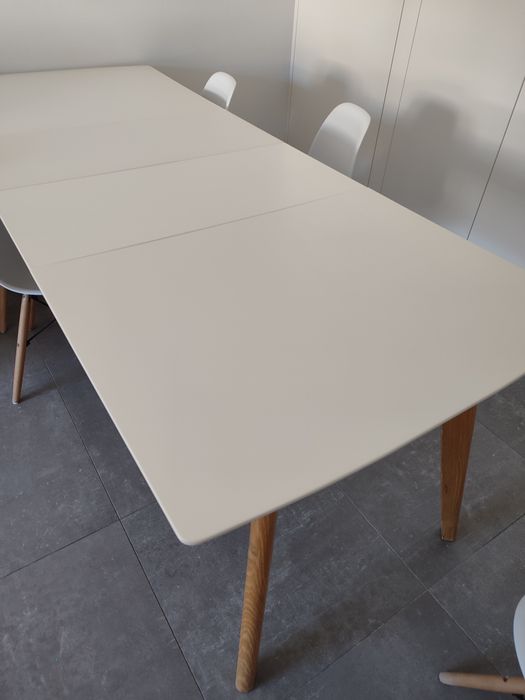 Mesa AREA (extensível)