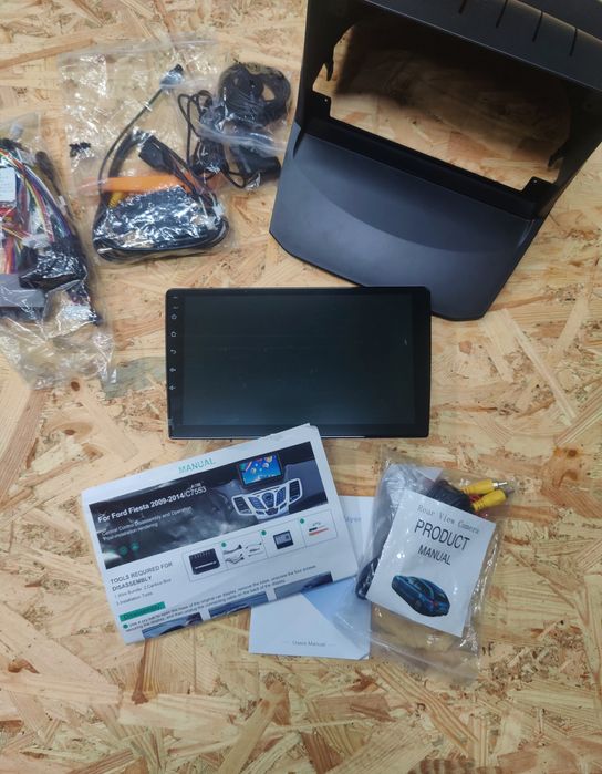 Магнітола з рамкою Ford Fiesta 2009-2014