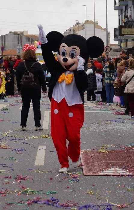 Mascotes - Câo / Mickey / Panda