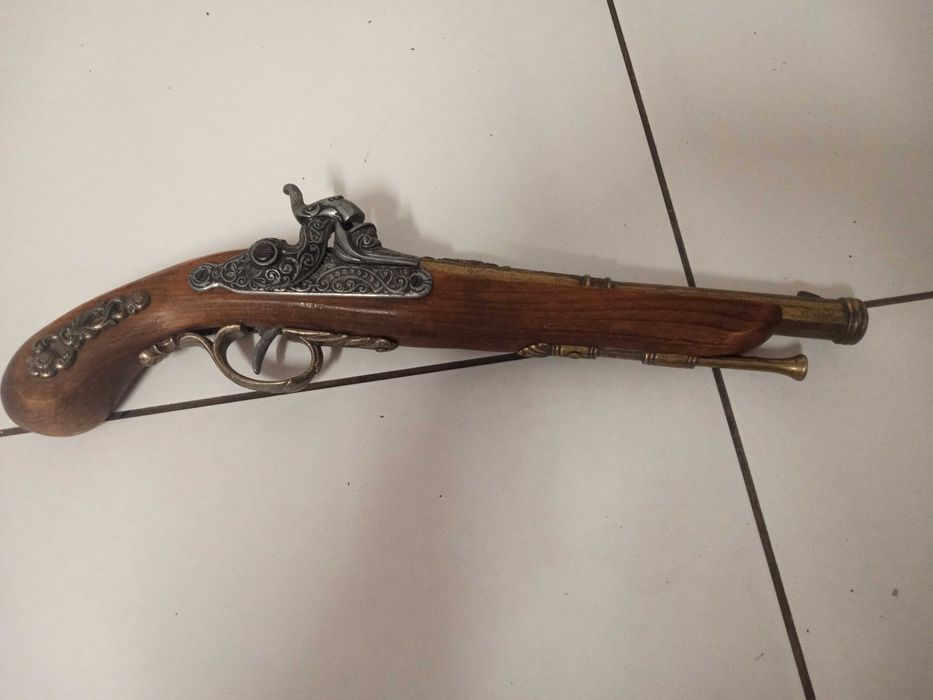 Francuski pistolet replika