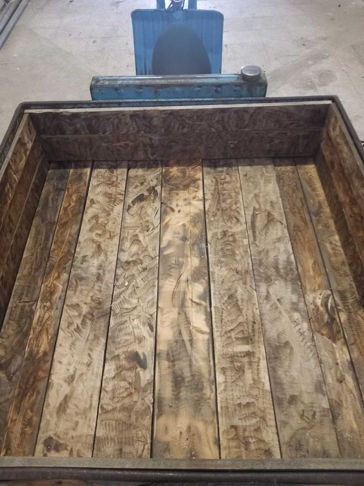 Motorizada Zündapp Famel, 1979, a trabalhar com documentos