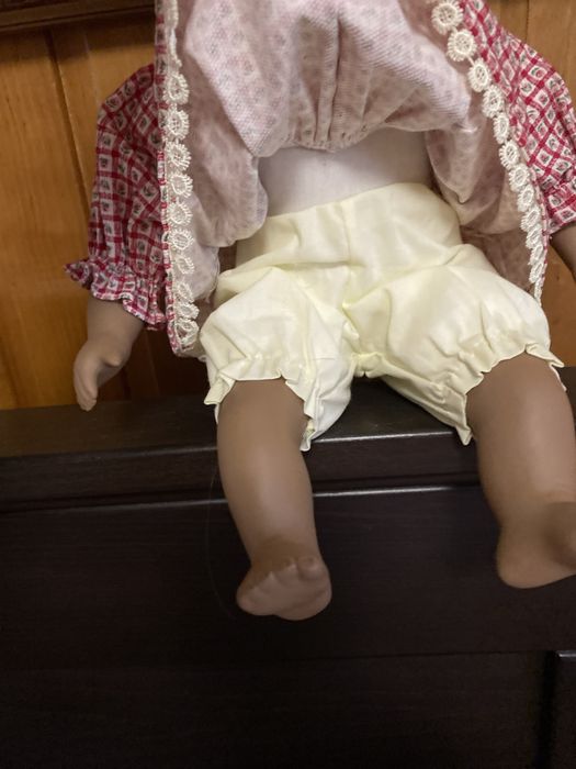 Фарфоровая кукла