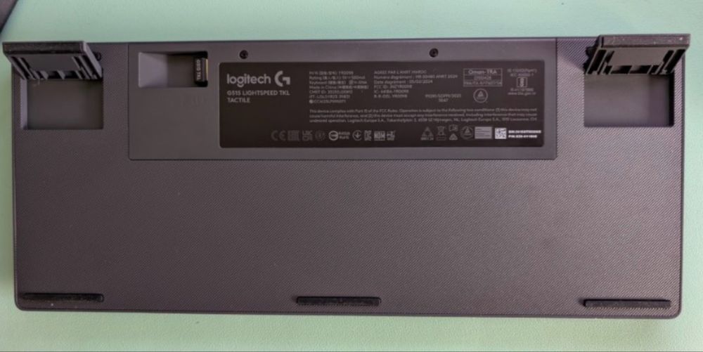 Teclado Logitech G515 TKL Lightspeed Wireless