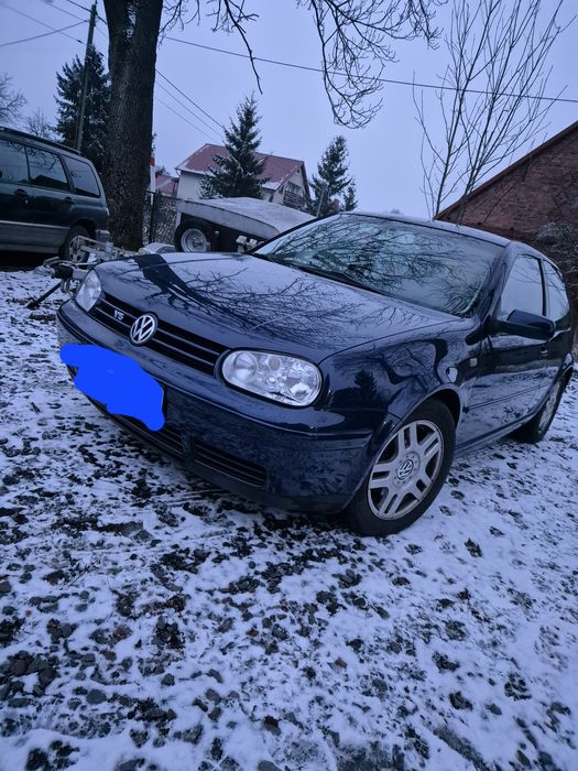 Vw Golf IV 2.3 v5