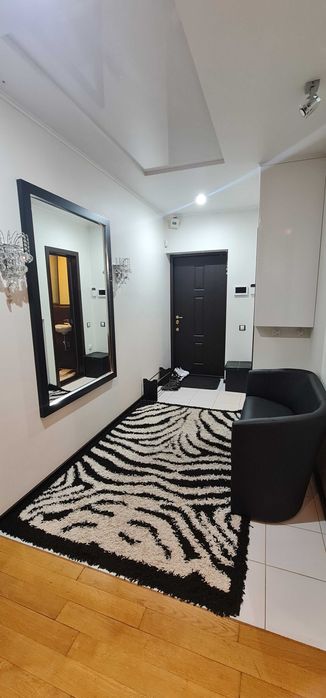 Здам 3к.кв. вул.Срібнокільська 1, Корона. М.Позняки