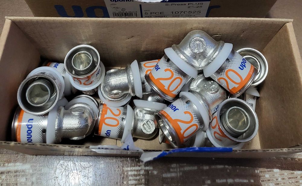 Kształtki Uponor s-press nowe
