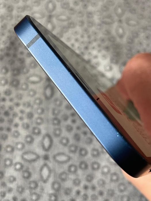 Iphone 12 azul excelente estado