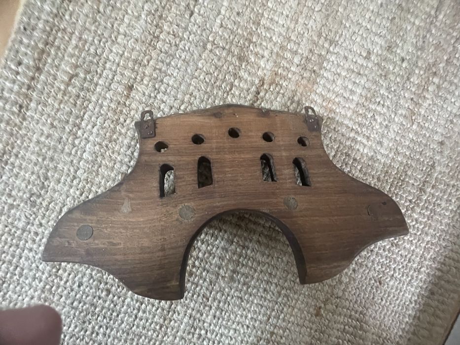 Cabideiro de madeira