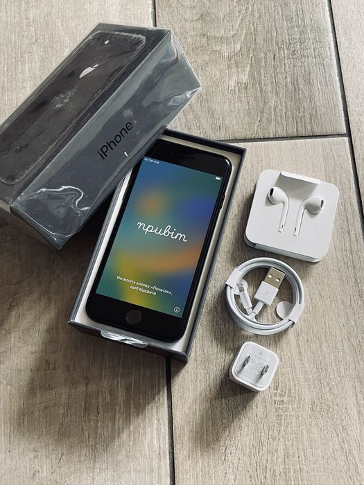 iPhone 8 64GB Black Neverlock new