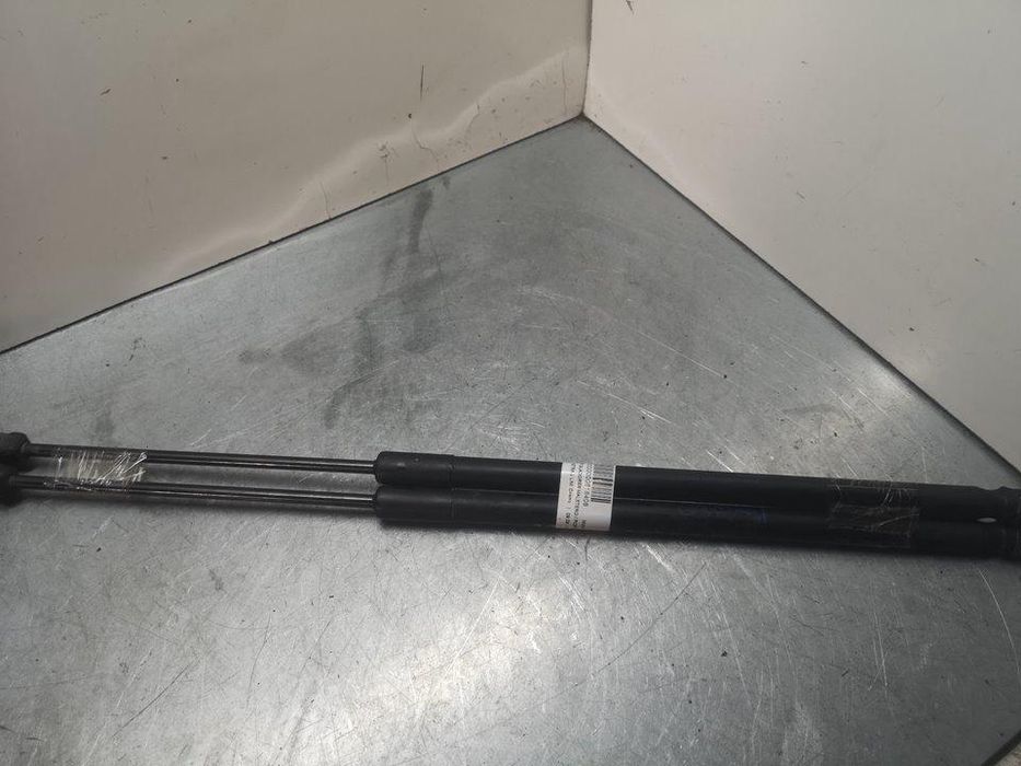 Amortecedores De Porta Mala Opel Astra J Berlina 5P
