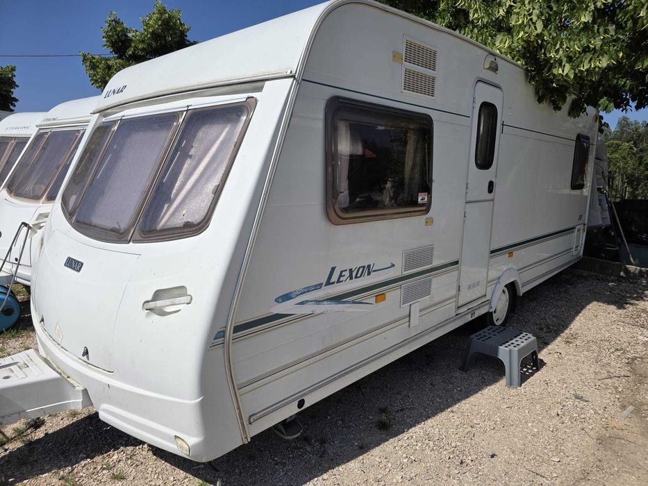 Caravana inglesa lunar lexon