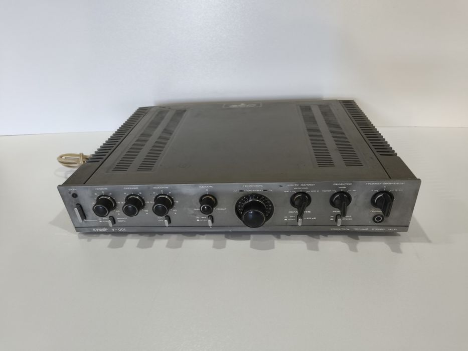 Підсилювач "Кумир у-001 стерео". Усилители,совдеп. "Кумир У 001."  Ром
