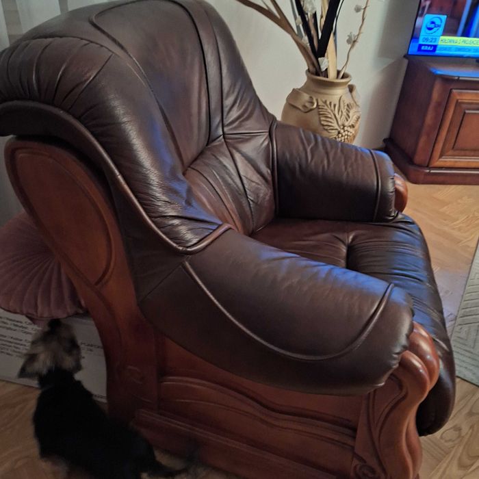 Kanapa, wersalka rozkładana  skóra  naturalna