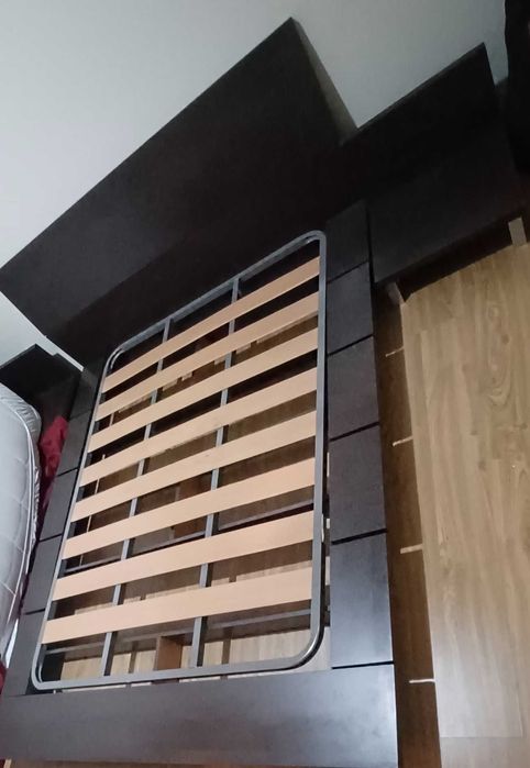 Beliche duplo e cama de casal