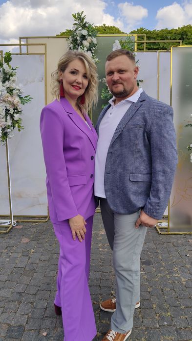 Ведуча + жива музика на Весілля, Ювілей, Корпоратив, Хрестини, Випуск