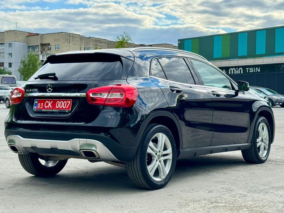 Mercedes Benz GLA 250 IDEAL