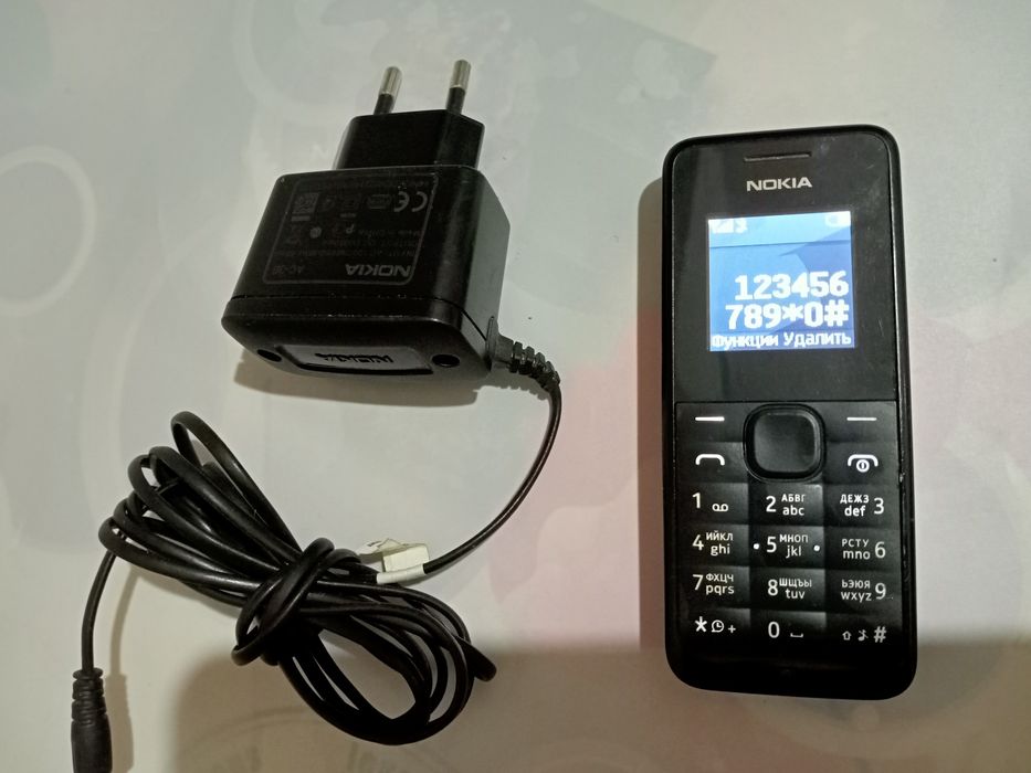 Продам кнопочный телефон Nokia 105  модель.