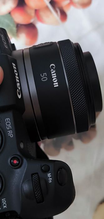 Canon eos RP kit+rf50mm f/1.8 stm