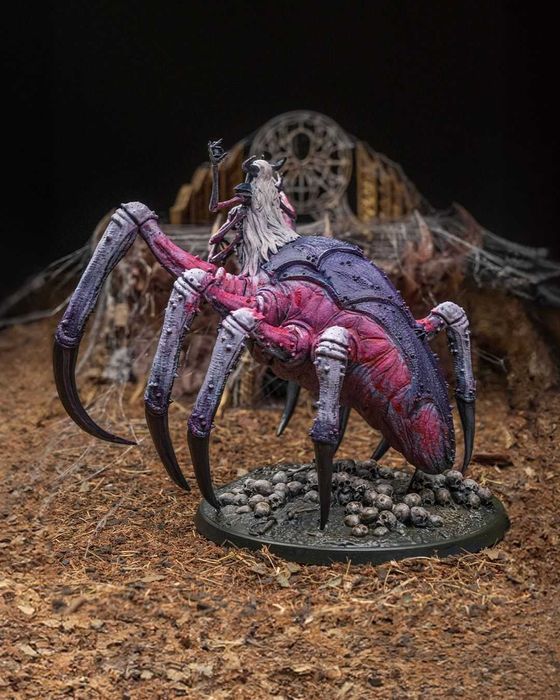 Lolth Pajęcza Królowa Figurka 32mm 14K zgodna z DnD RPG